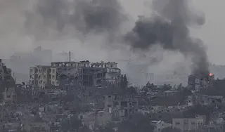 ガザ地区に続けられる