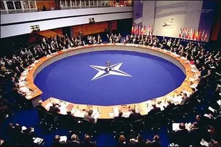 NATO加盟は日本の