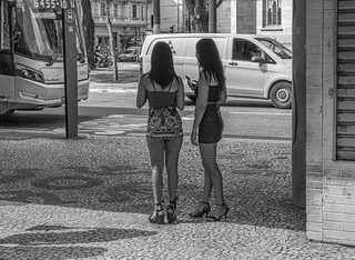 Modern conform women