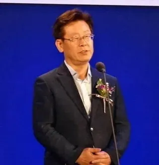 韓国大統領候補のテー