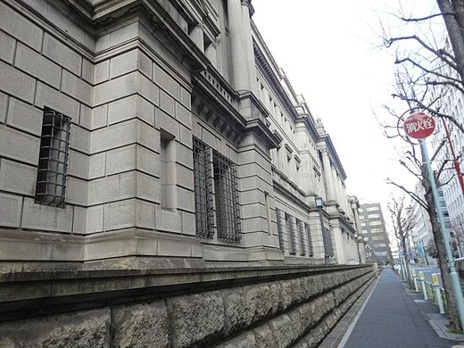 プライマリーバランスの呪縛が失われた３０年を作った 今こそ財政出動が必要