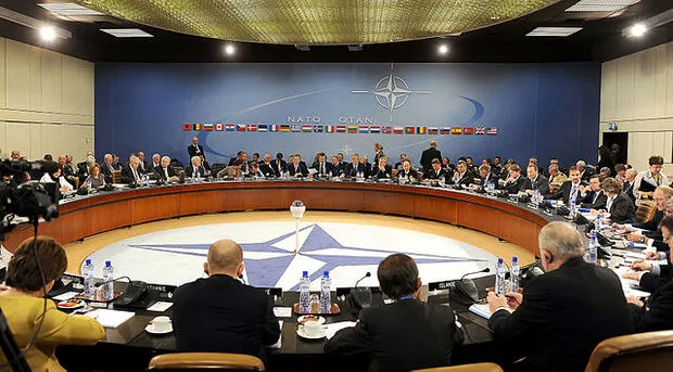 ウクライナはNATO加盟を断念も NATOはウクライナを受け入れる用意はないとゼレンスキー氏