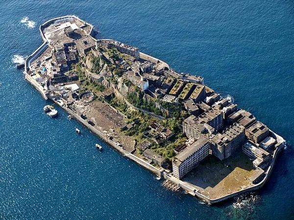 世界遺産軍艦島