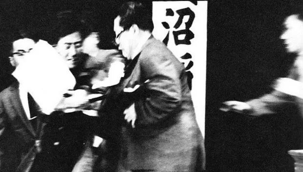 安倍元総理殺害事件を過去の議員殺害事件の判決事例から見る - 山上容疑者に対し死刑を求める声も